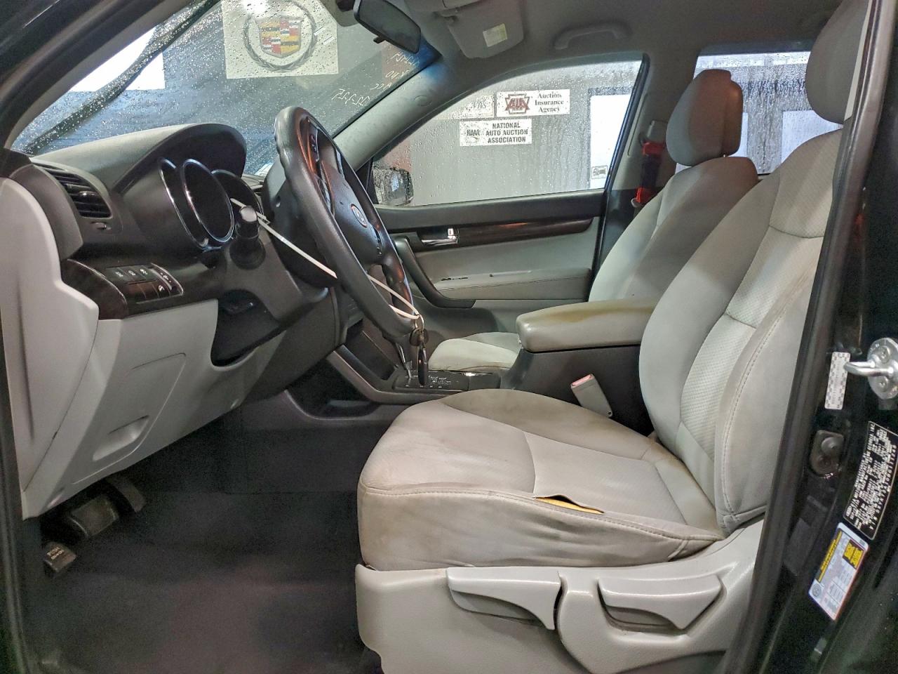 2011 KIA SORENTO BASE photo 7