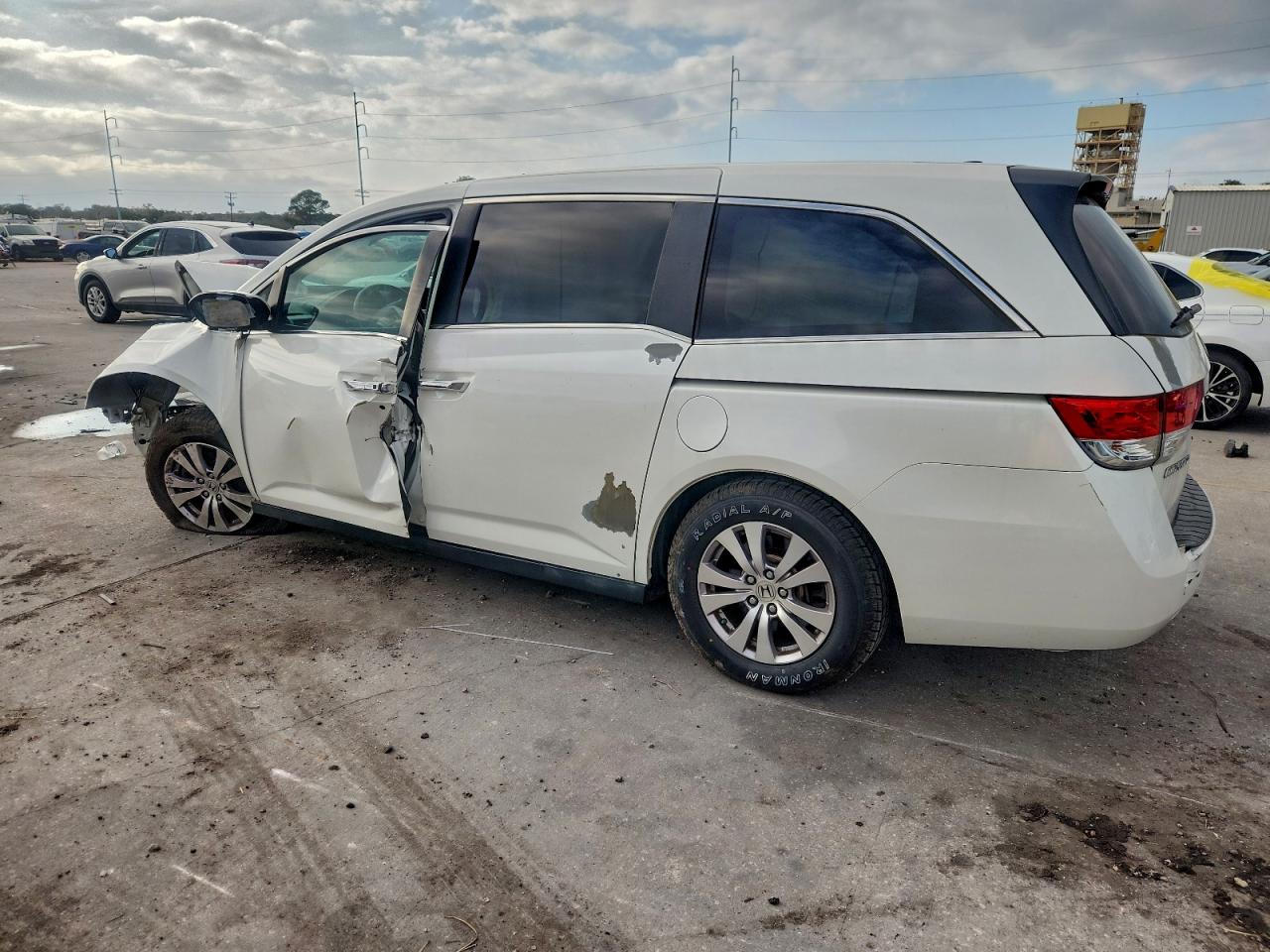 2014 HONDA ODYSSEY EXL photo 2