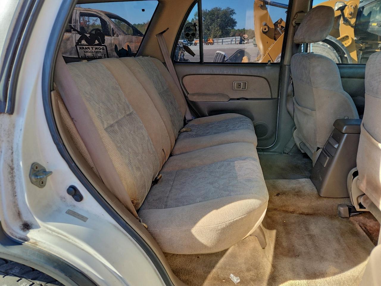 1999 TOYOTA 4RUNNER SR5 photo 11