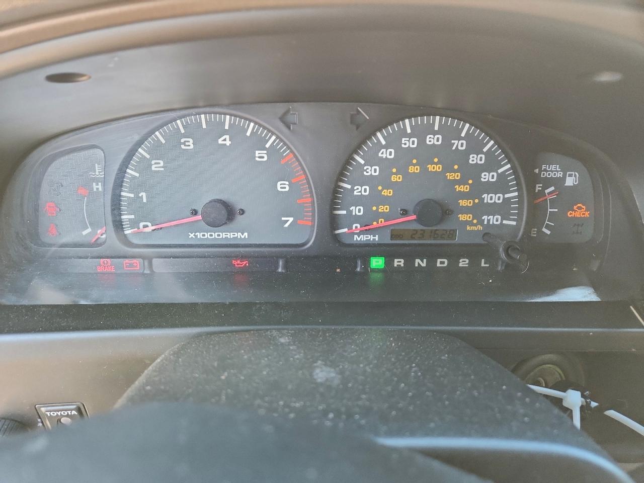 1999 TOYOTA 4RUNNER SR5 photo 9