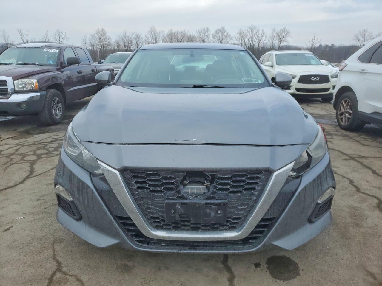 2019 NISSAN ALTIMA S photo 9