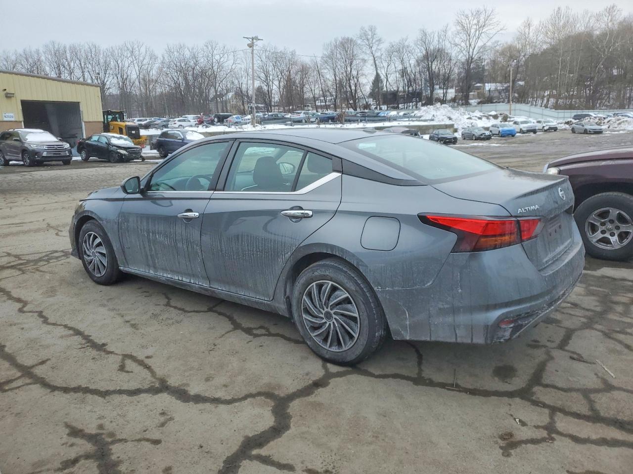 2019 NISSAN ALTIMA S photo 3