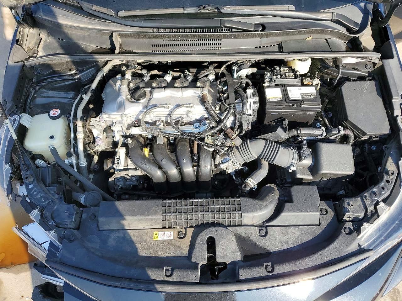 2021 TOYOTA COROLLA LE photo 21