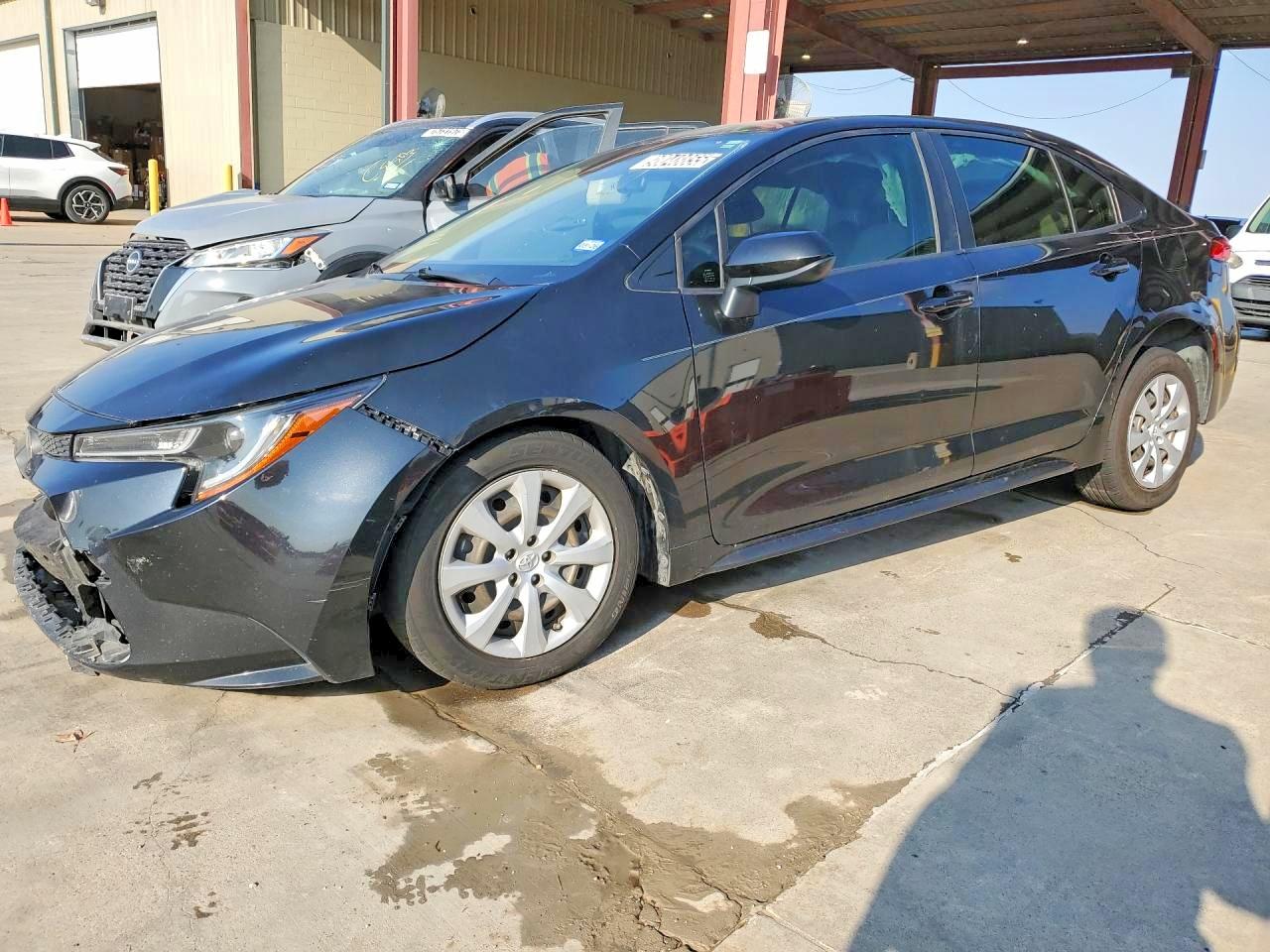2021 TOYOTA COROLLA