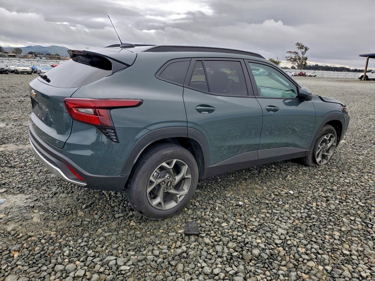 2025 CHEVROLET TRAX 1LT photo 5