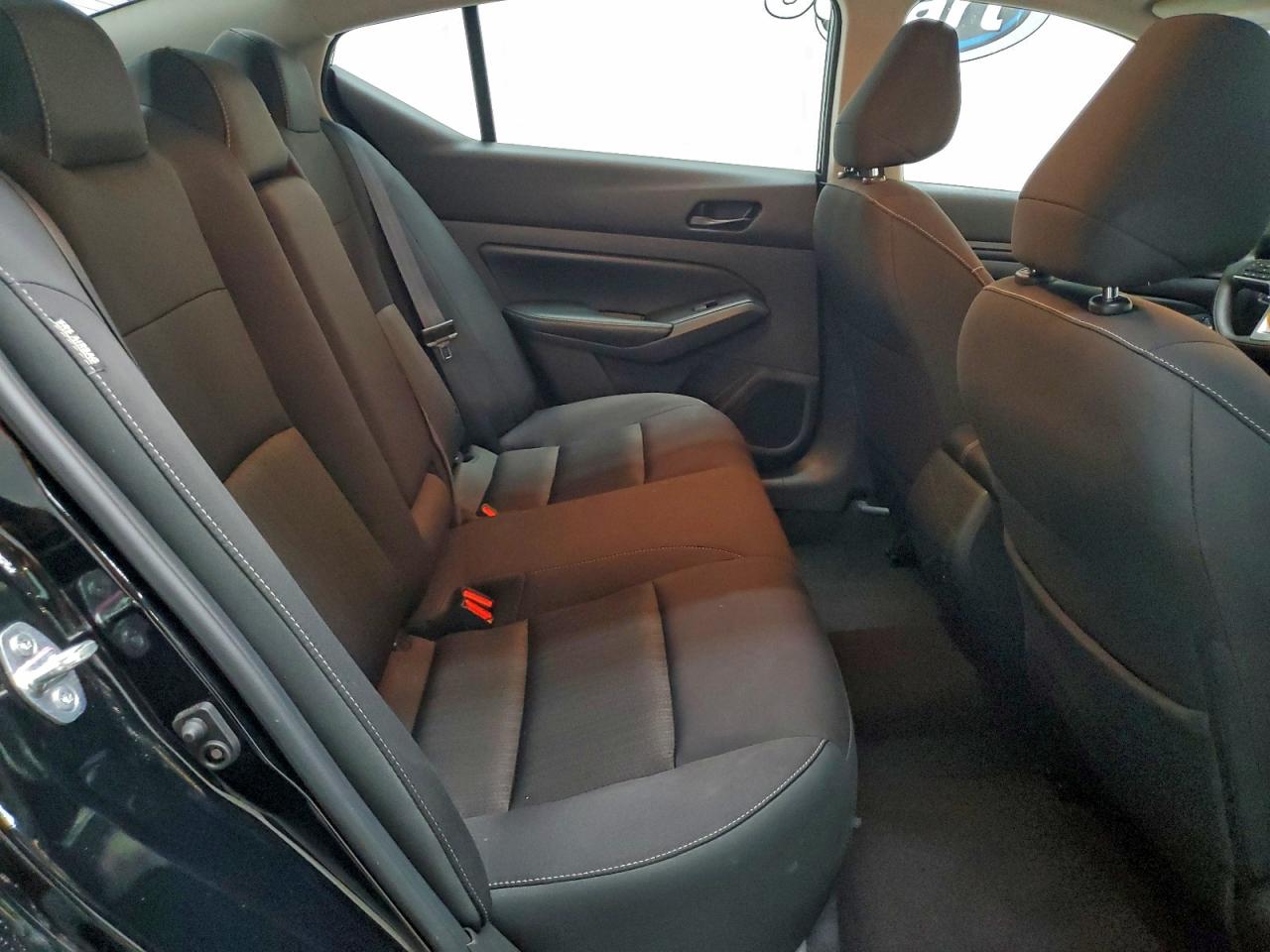 2025 NISSAN ALTIMA SV photo 10