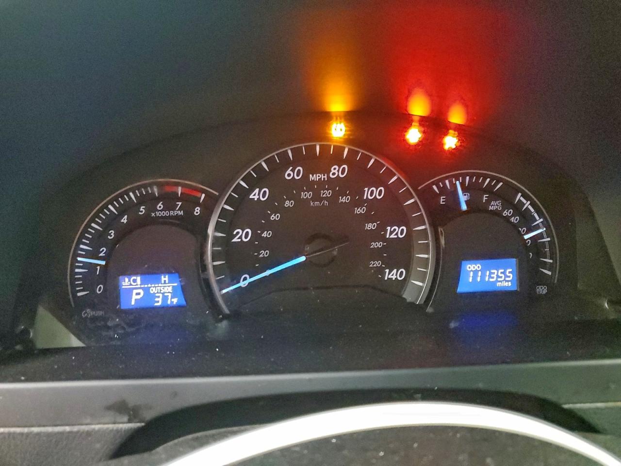 2014 TOYOTA CAMRY L photo 9