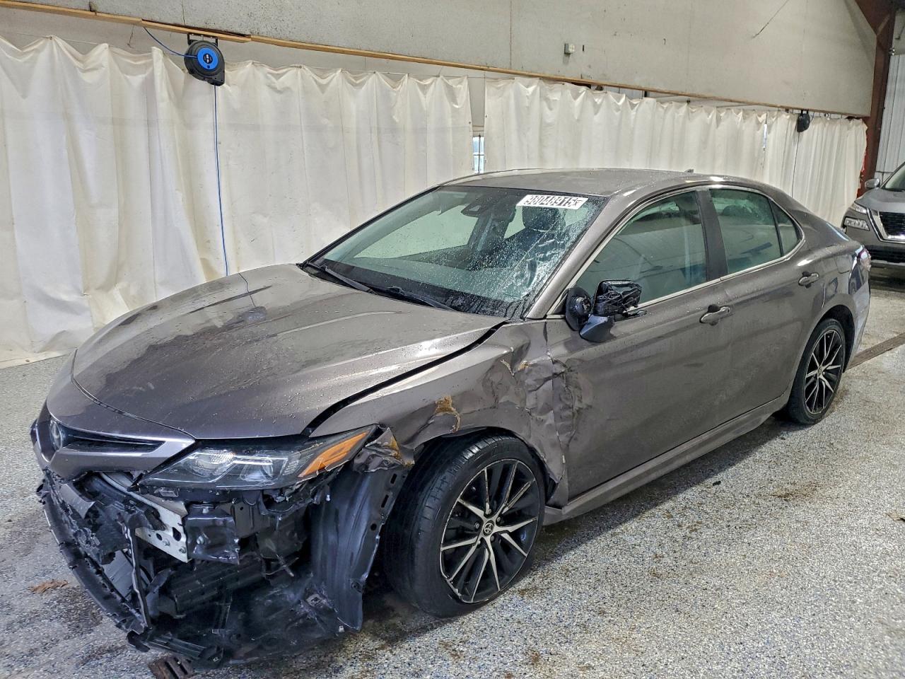2022 TOYOTA CAMRY