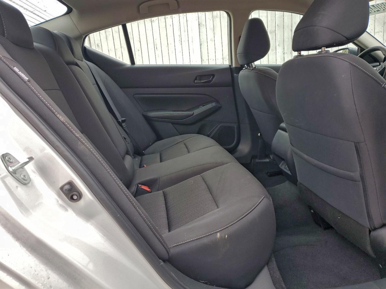 2025 NISSAN ALTIMA SV photo 10