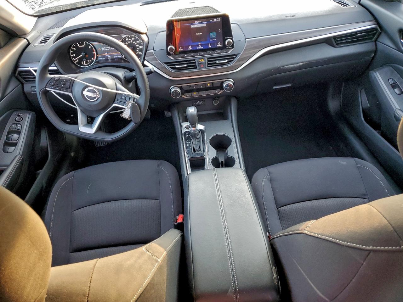 2025 NISSAN ALTIMA SV photo 8
