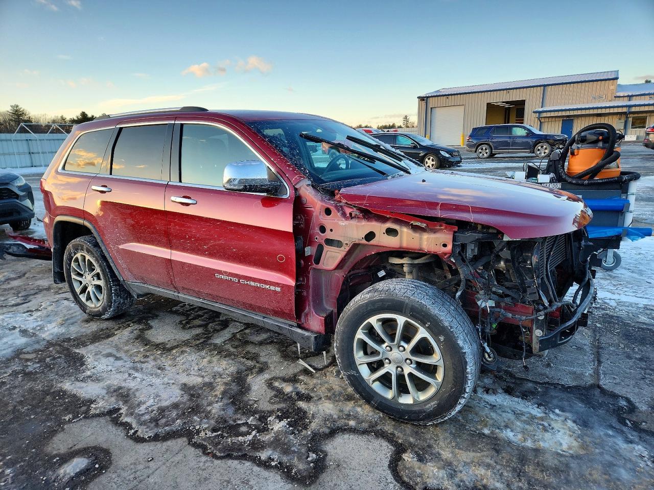 2015 JEEP GRAND CHEROKEE LIMITED photo 4