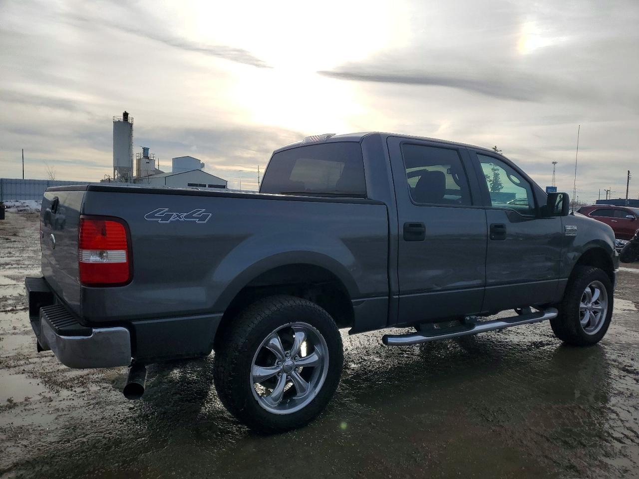 2005 FORD F150 SUPERCREW photo 3