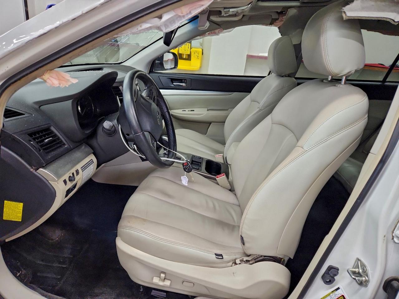 2012 SUBARU OUTBACK 2.5I PREMIUM photo 7
