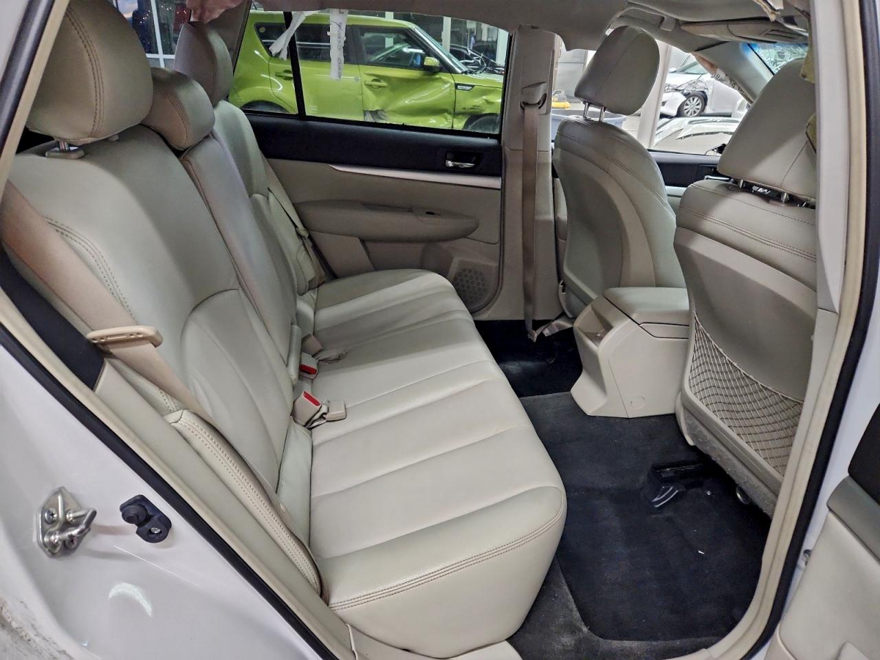 2012 SUBARU OUTBACK 2.5I PREMIUM photo 11