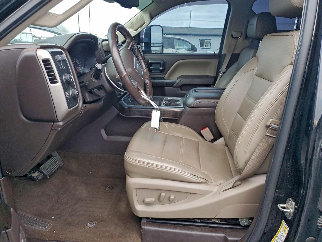 2015 GMC SIERRA K2500 DENALI photo 7