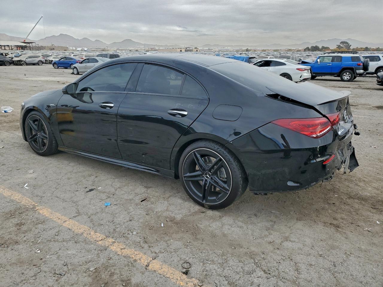 2022 MERCEDES-BENZ CLA 45 AMG photo 2