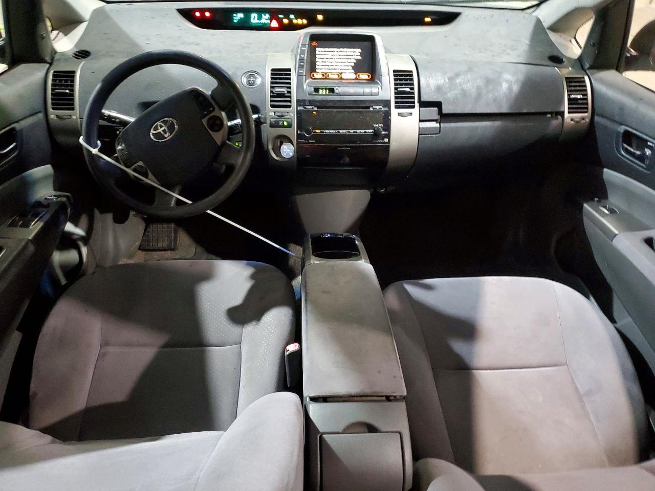 2007 TOYOTA PRIUS BASE photo 8