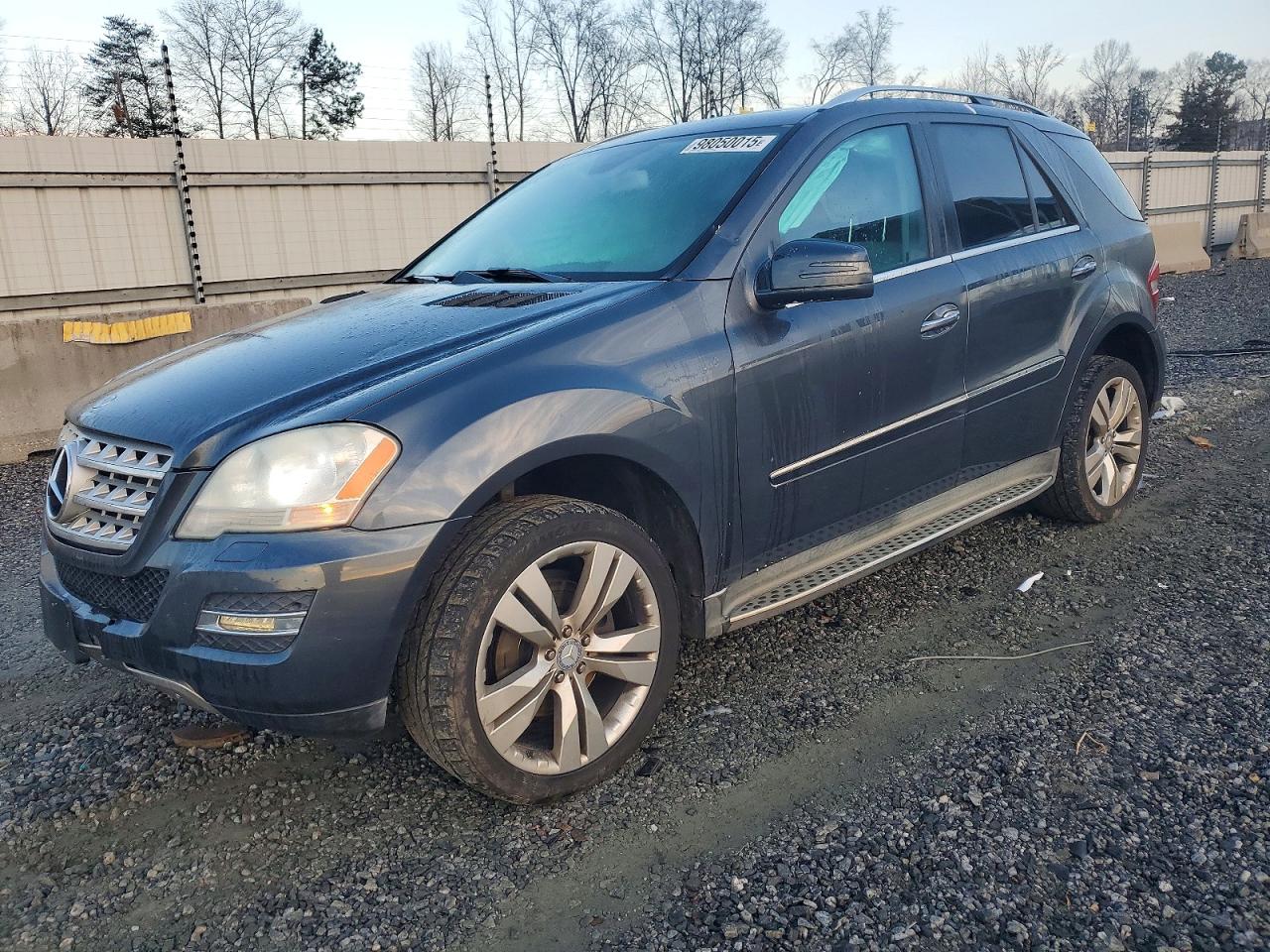 2011 MERCEDES-BENZ ML