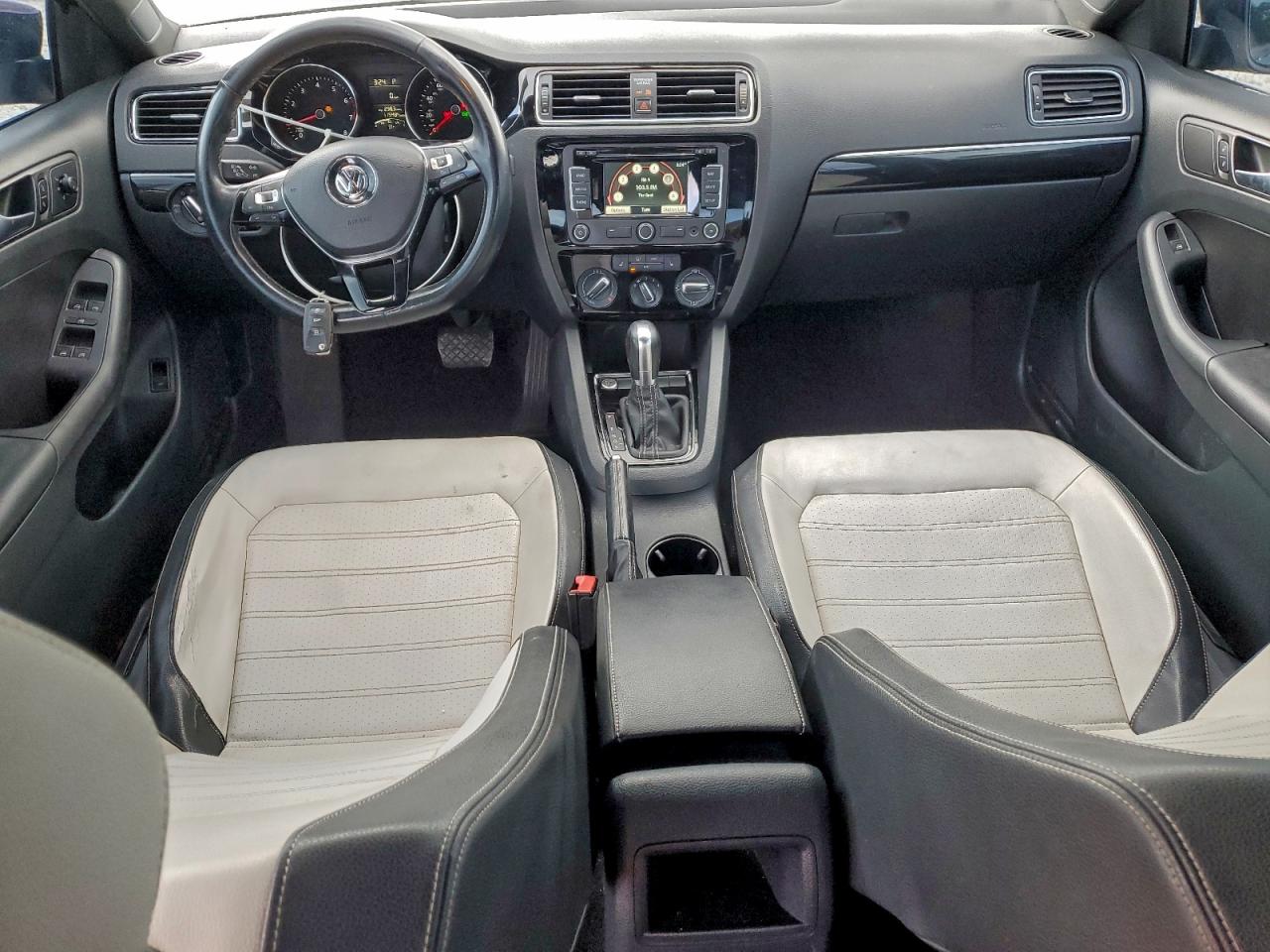 2015 VOLKSWAGEN JETTA SE photo 15