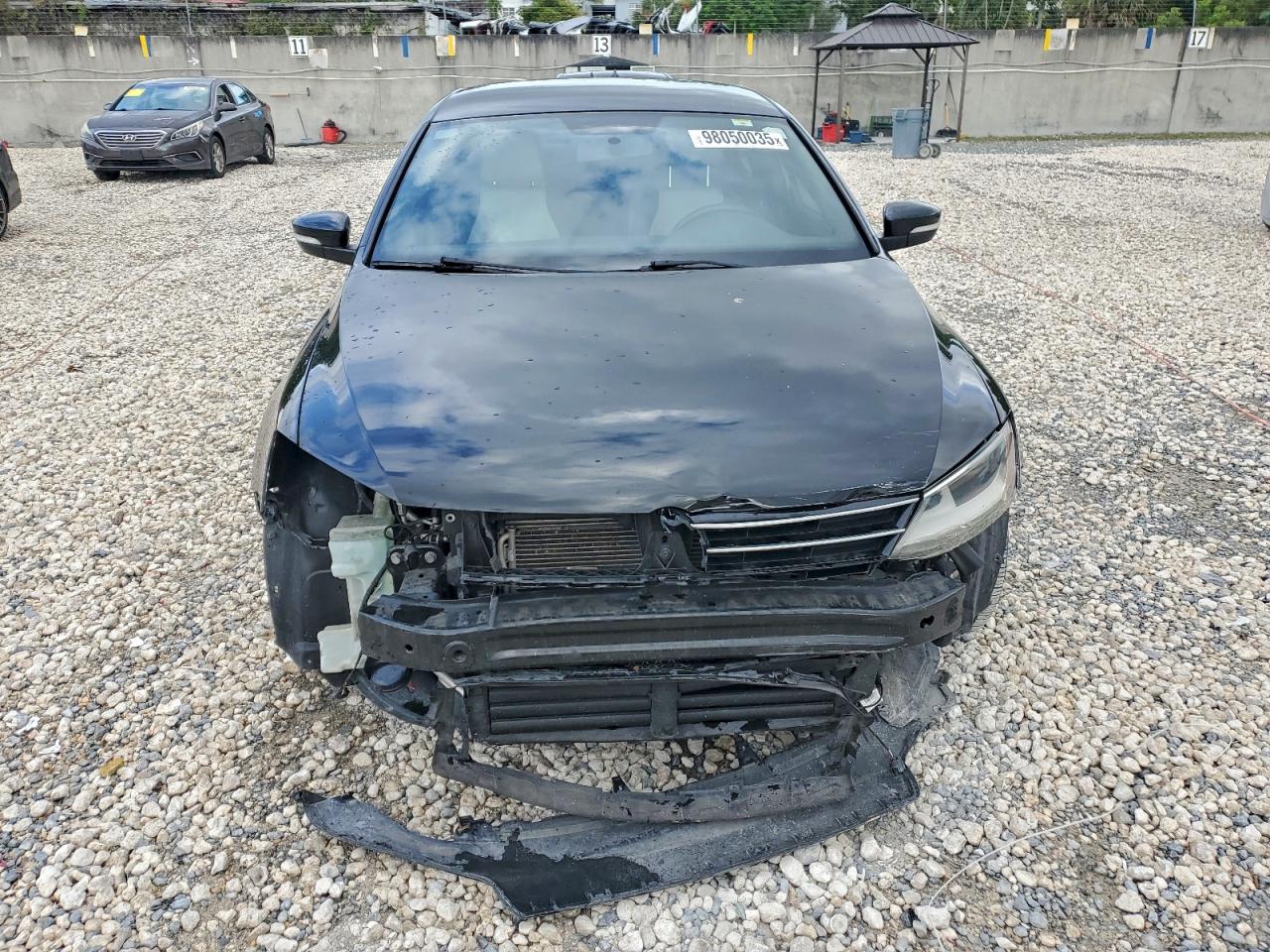 2015 VOLKSWAGEN JETTA SE photo 9