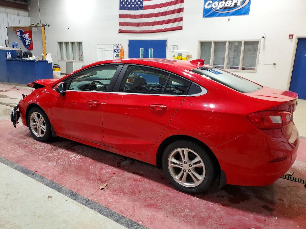 2017 CHEVROLET CRUZE LT photo 2