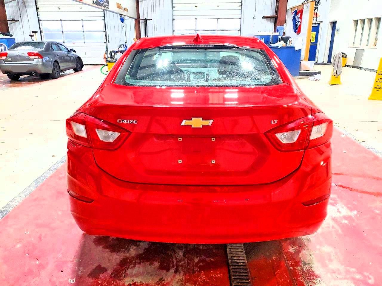2017 CHEVROLET CRUZE LT photo 6