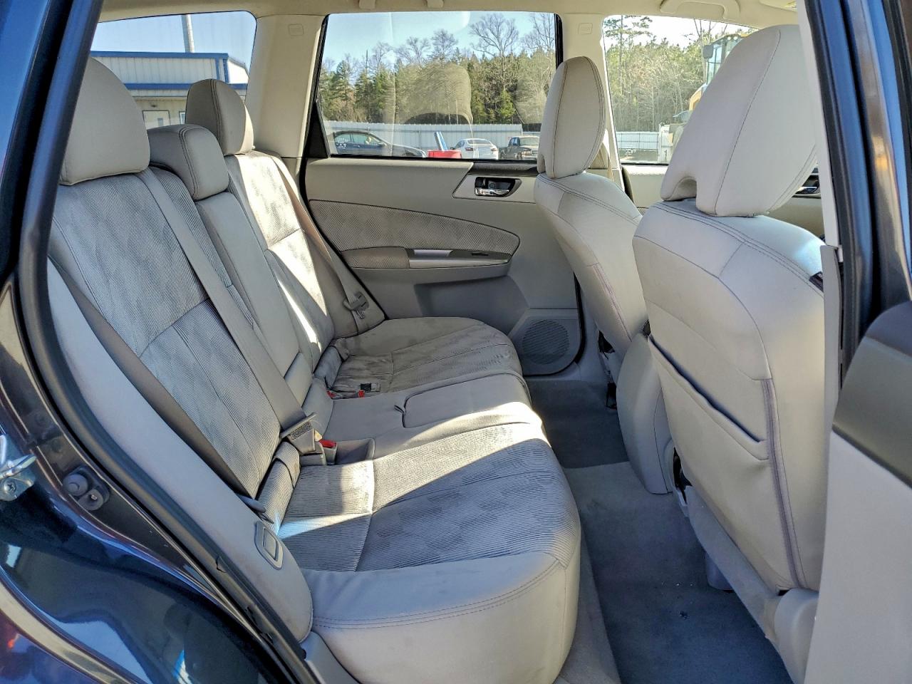 2010 SUBARU FORESTER 2.5X PREMIUM photo 11