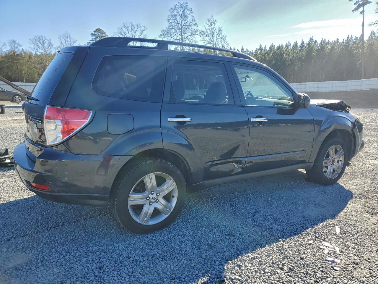 2010 SUBARU FORESTER 2.5X PREMIUM photo 3