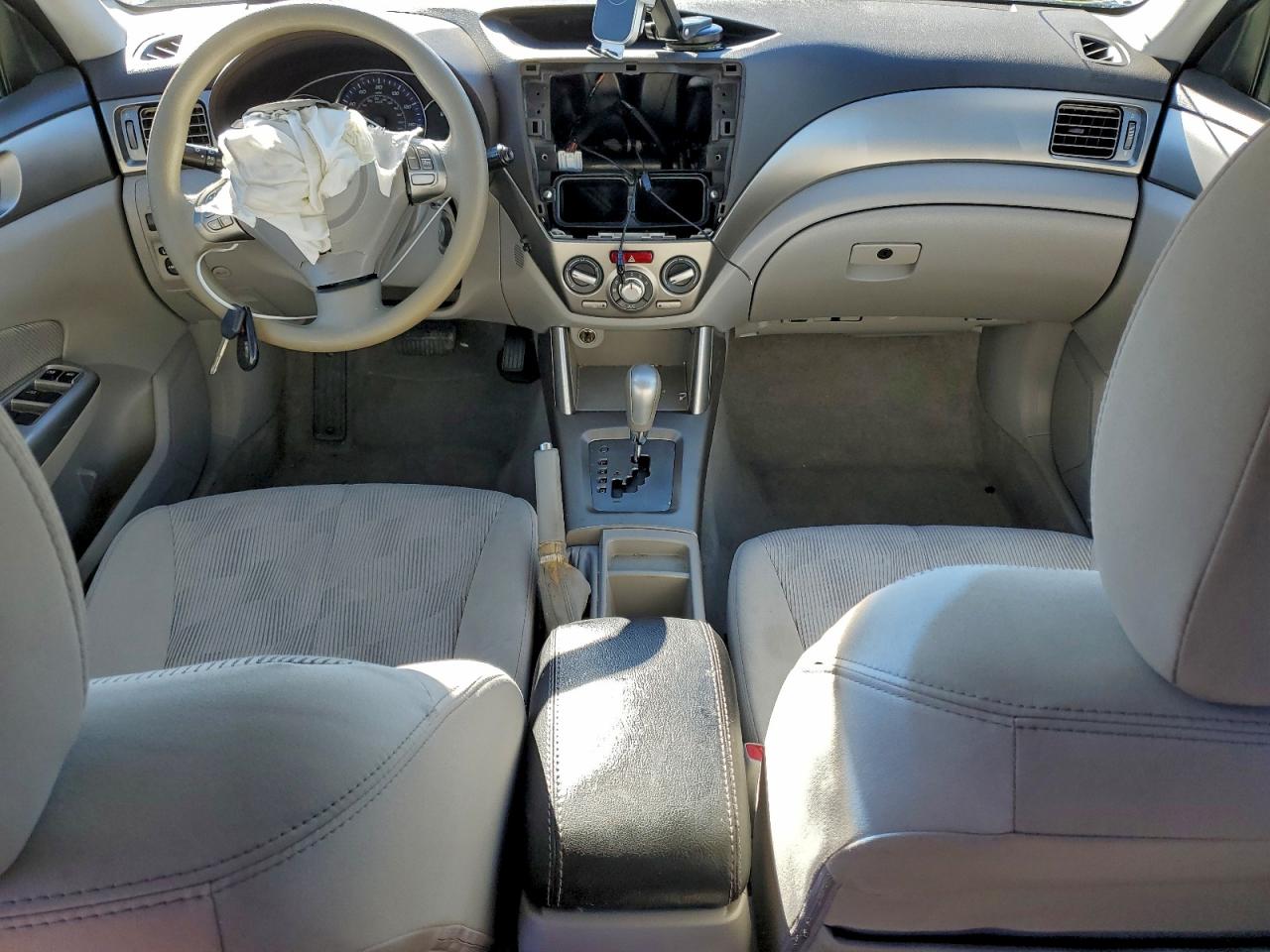 2010 SUBARU FORESTER 2.5X PREMIUM photo 8