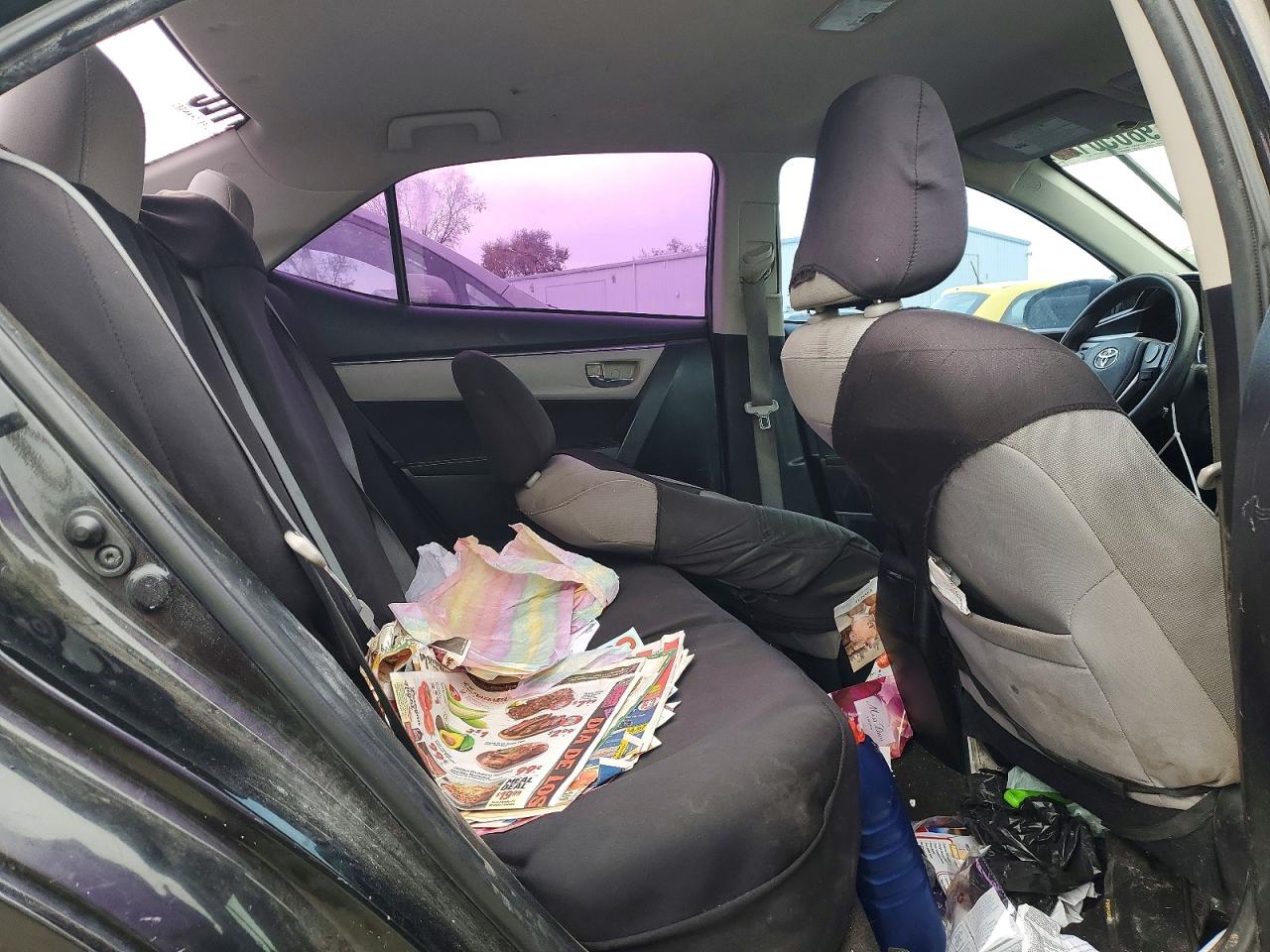 2014 TOYOTA COROLLA LE photo 10