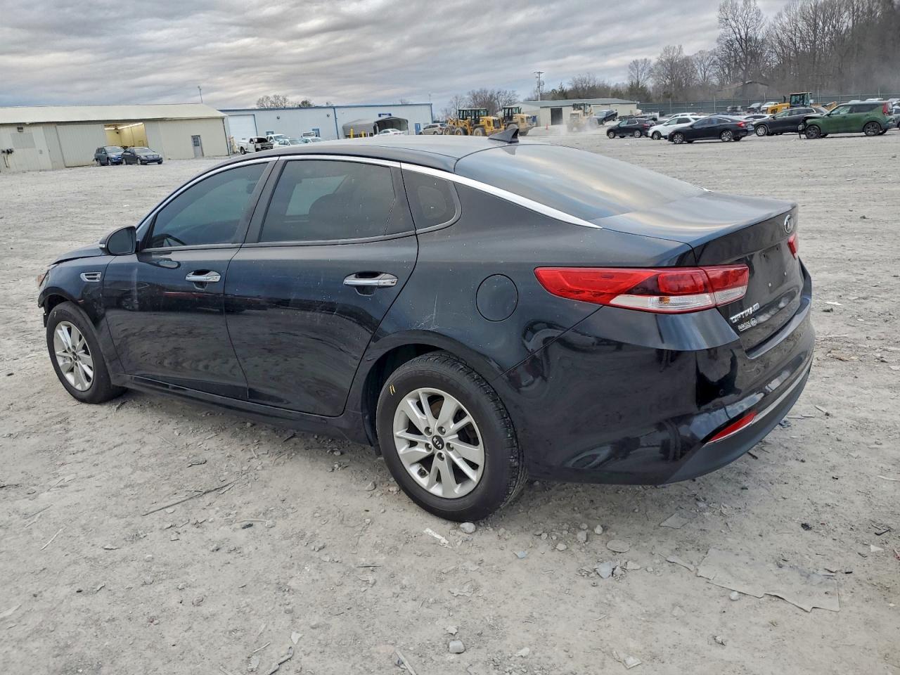 2018 KIA OPTIMA LX photo 3