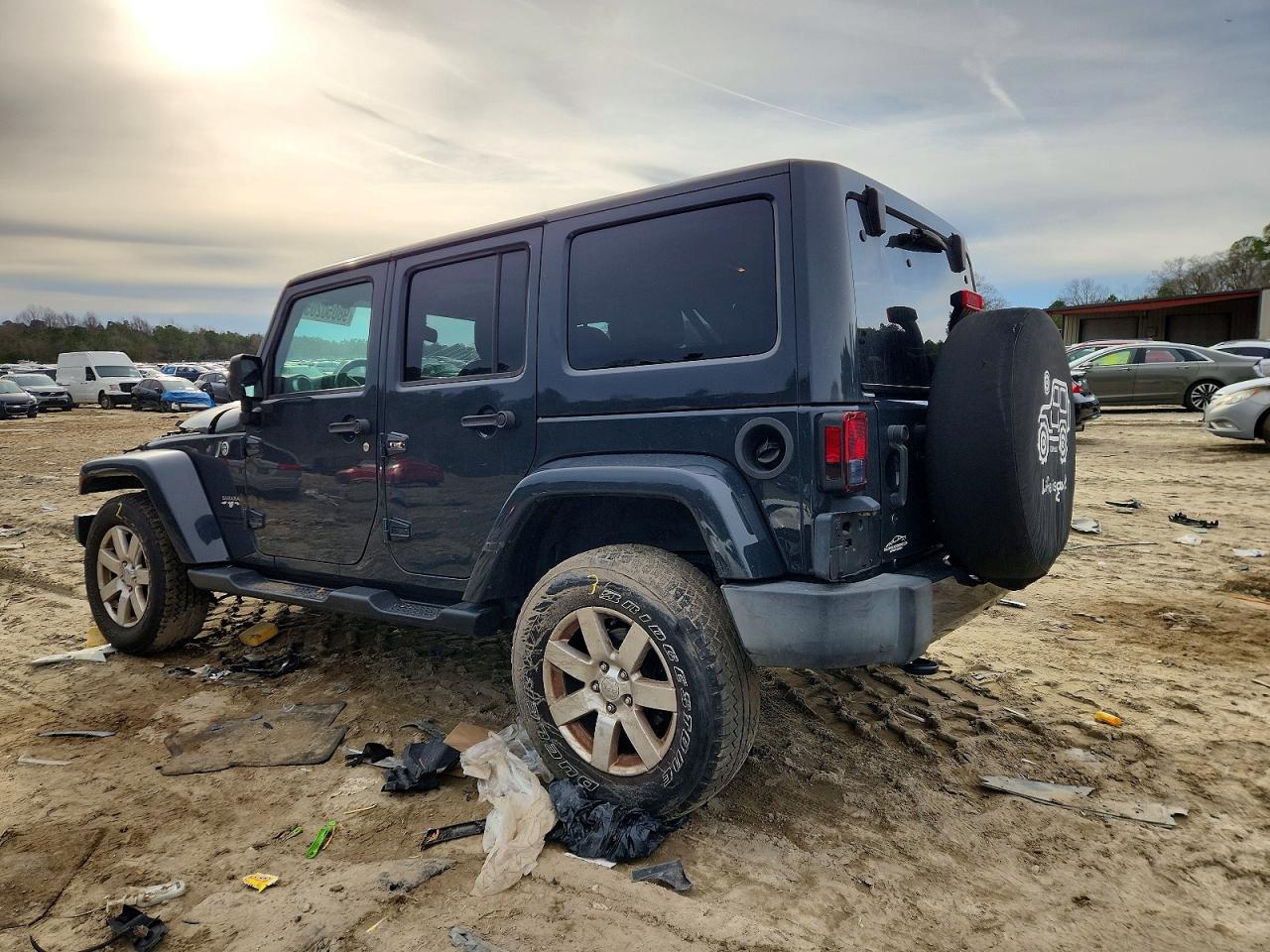 2016 JEEP WRANGLER UNLIMITED SAHARA photo 2