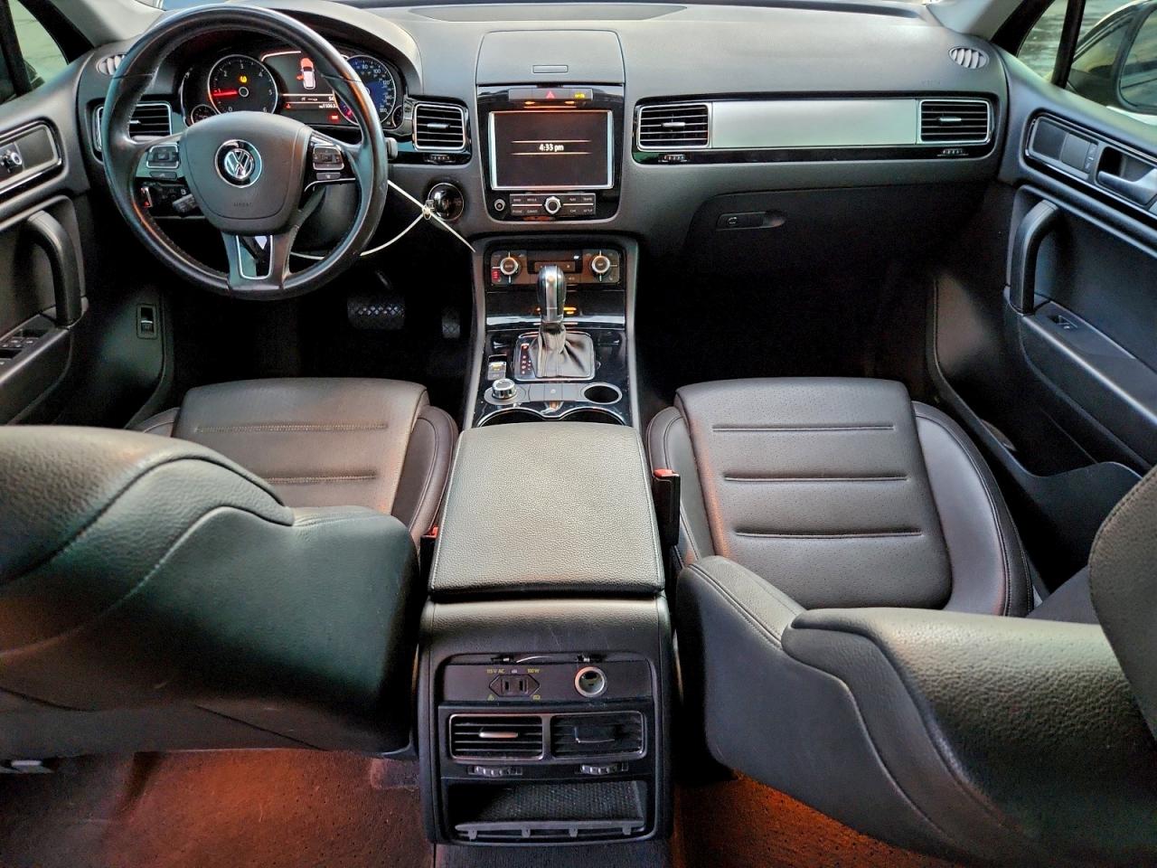 2011 VOLKSWAGEN TOUAREG V6 TDI photo 8
