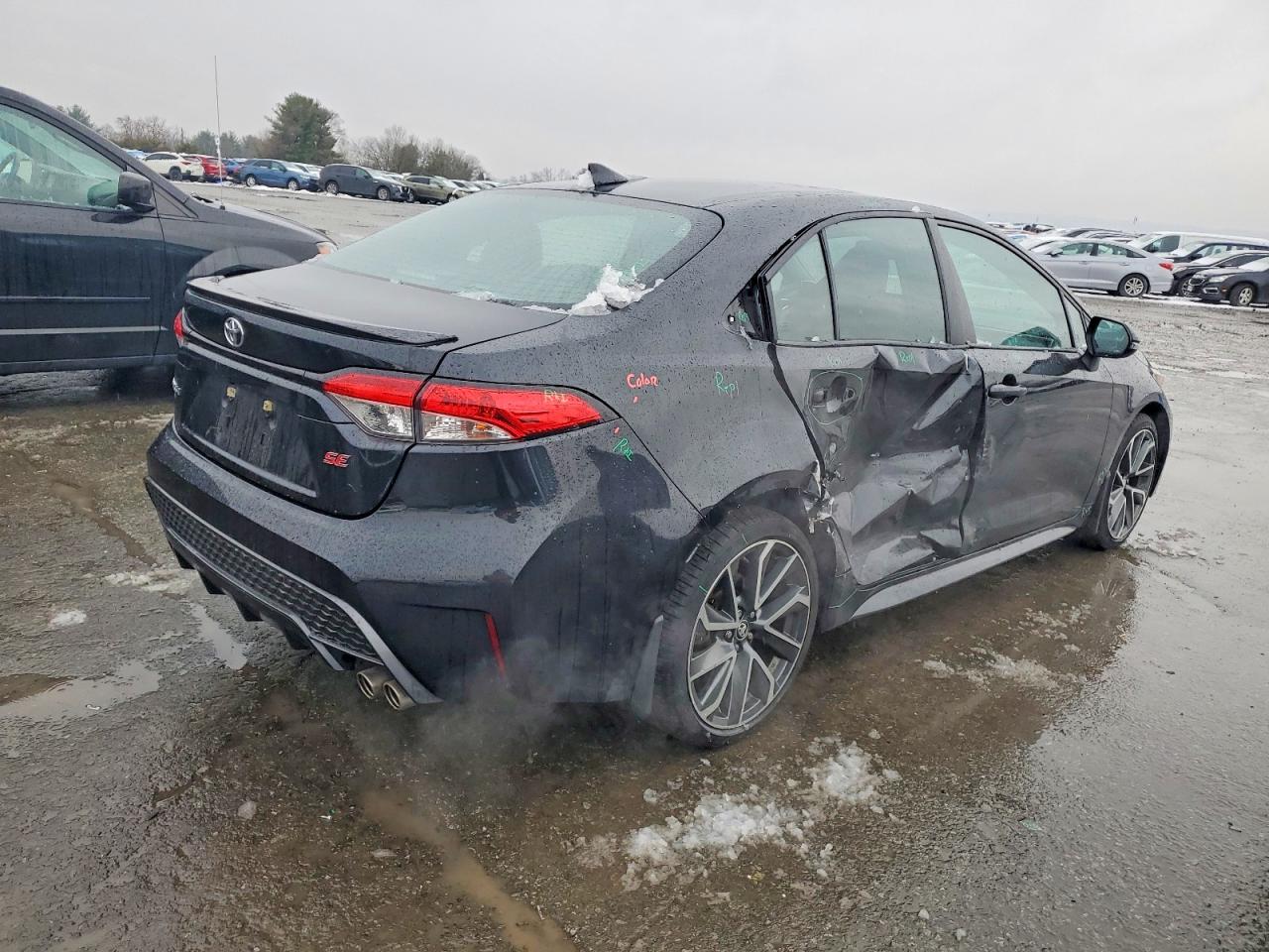 2021 TOYOTA COROLLA SE photo 3