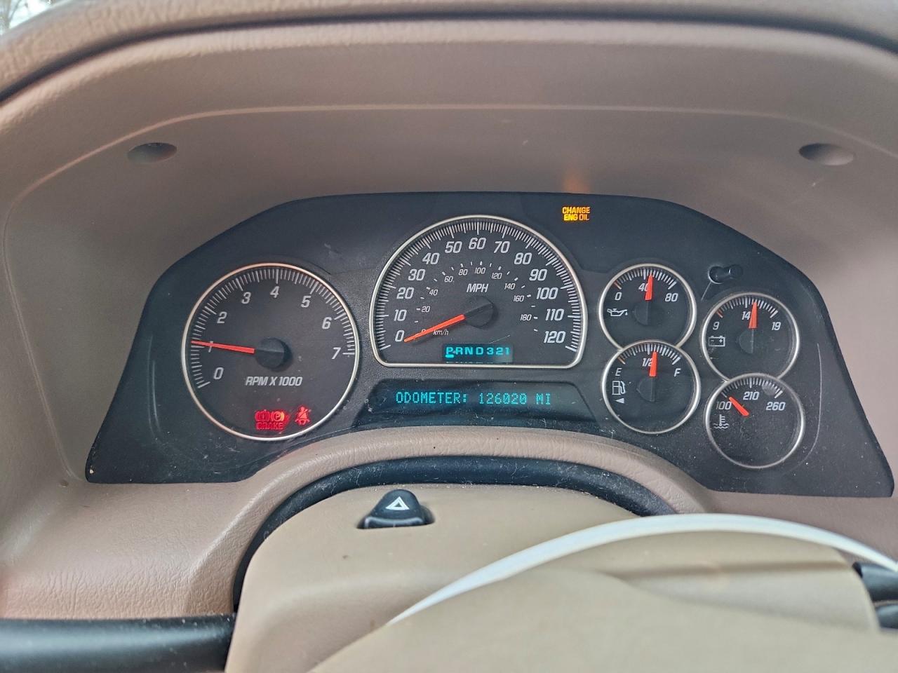 2004 GMC ENVOY photo 9