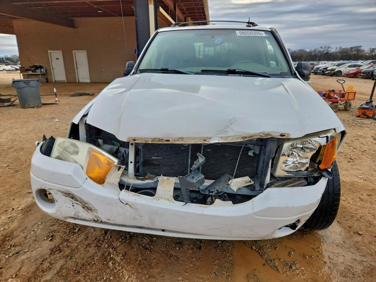 2004 GMC ENVOY photo 5