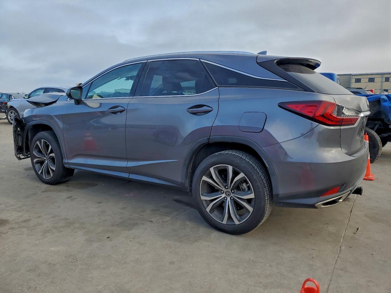 2021 LEXUS RX 350 photo 2