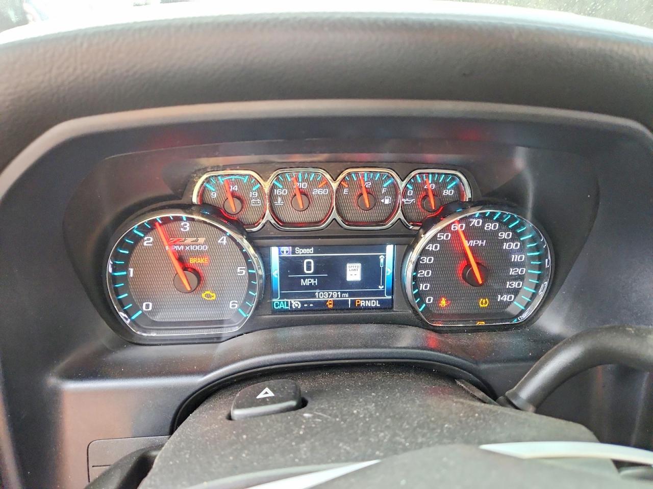 2017 CHEVROLET SILVERADO K1500 LT photo 9