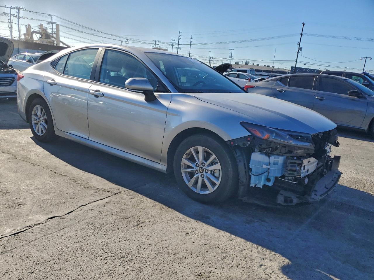 2025 TOYOTA CAMRY XSE photo 4
