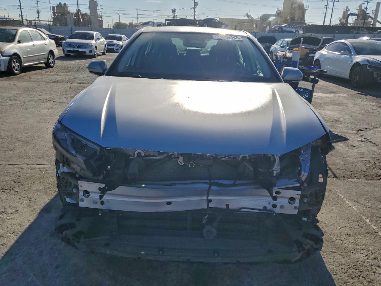 2025 TOYOTA CAMRY XSE photo 5