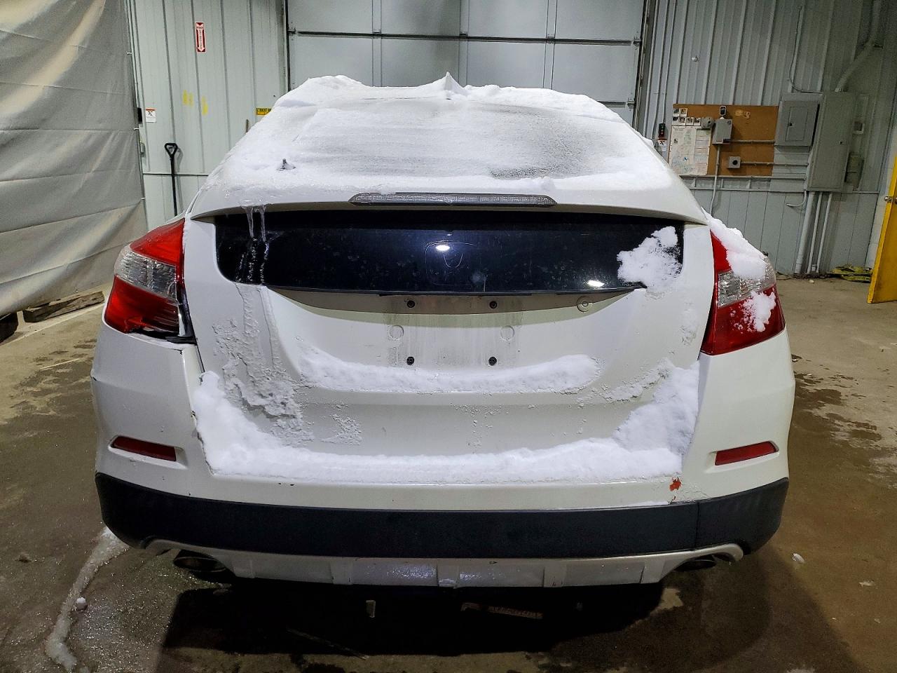 2015 HONDA CROSSTOUR EXL photo 6