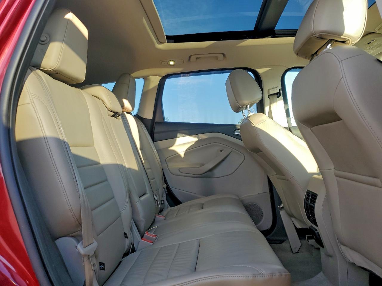 2016 FORD ESCAPE TITANIUM photo 11