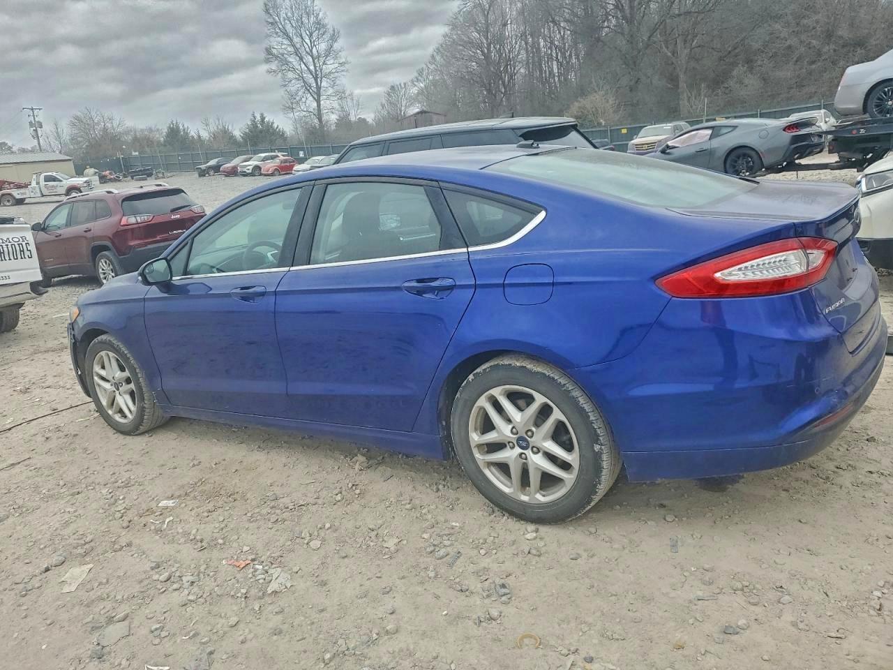 2013 FORD FUSION SE photo 2