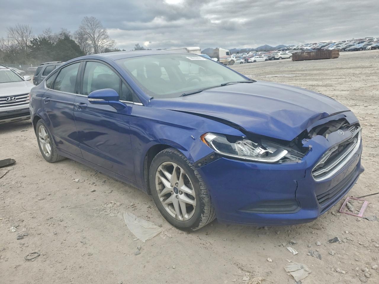2013 FORD FUSION SE photo 4