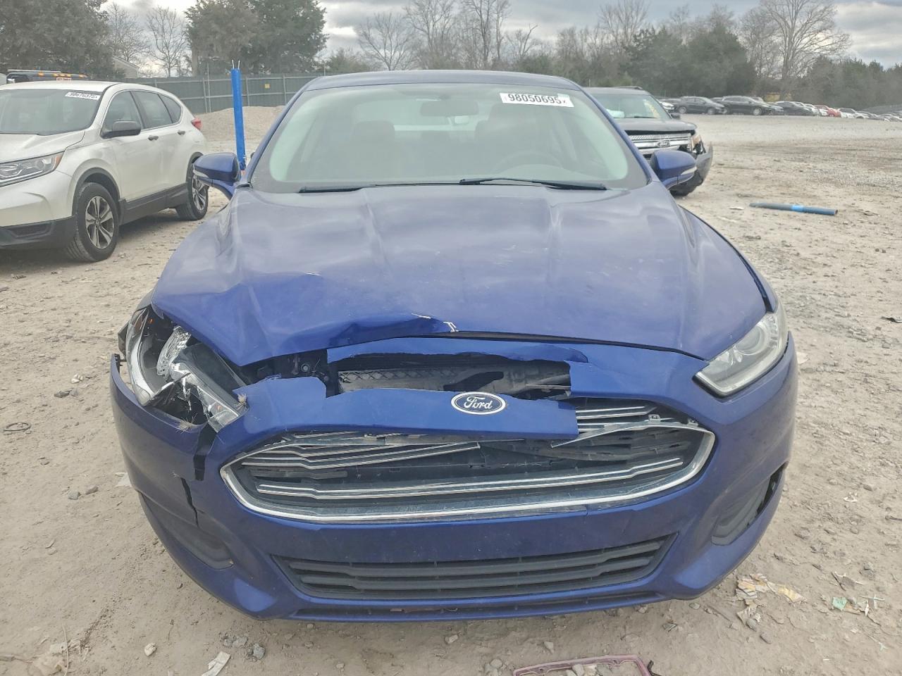 2013 FORD FUSION SE photo 5