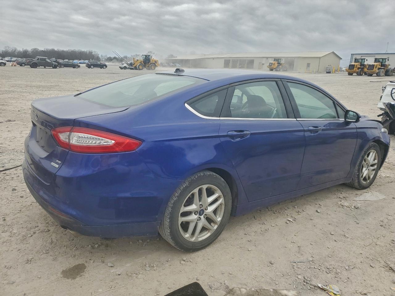 2013 FORD FUSION SE photo 3