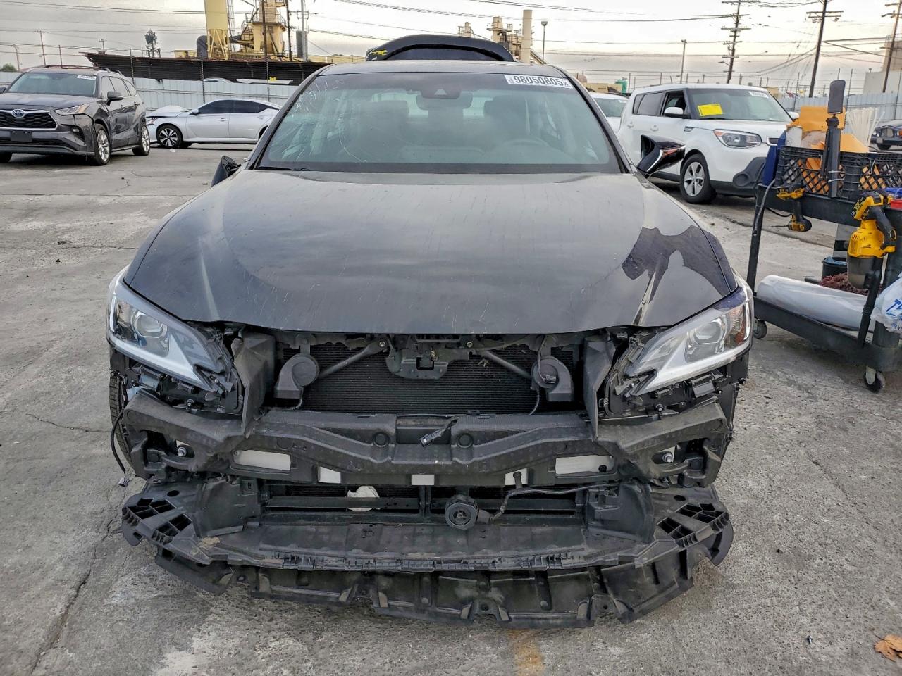 2025 LEXUS ES 300H BASE photo 9