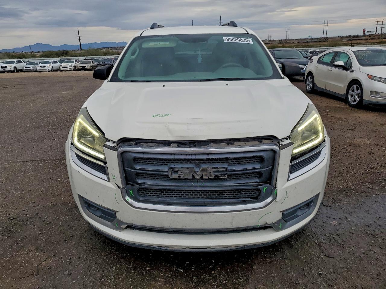 2014 GMC ACADIA SLE photo 5
