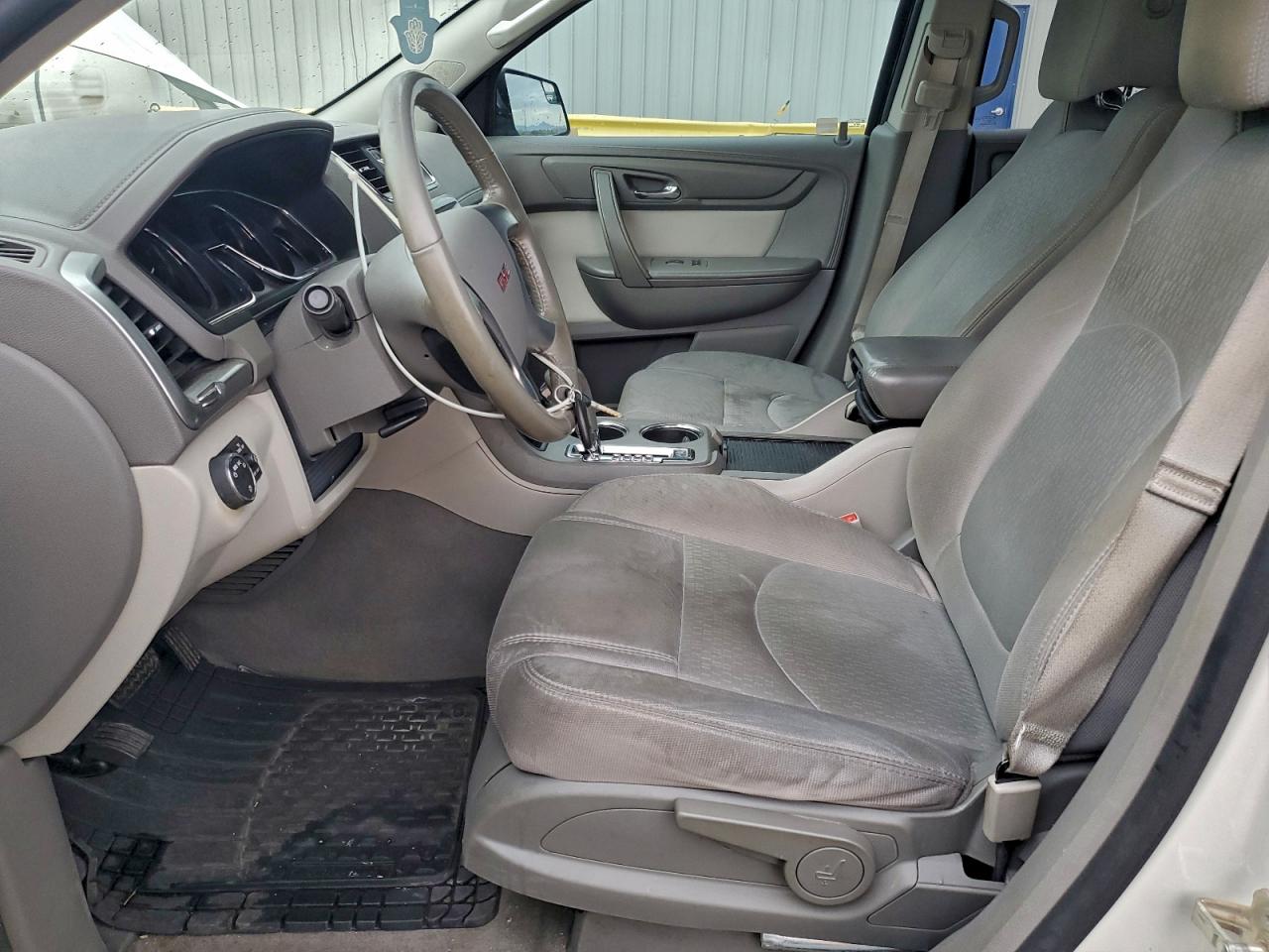 2014 GMC ACADIA SLE photo 7