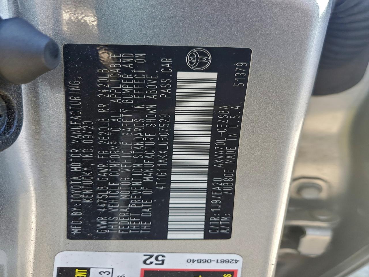2020 TOYOTA CAMRY SE photo 12